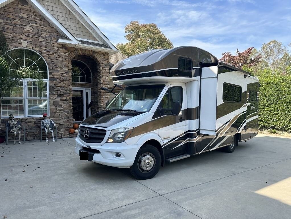 2017 Winnebago View 24G