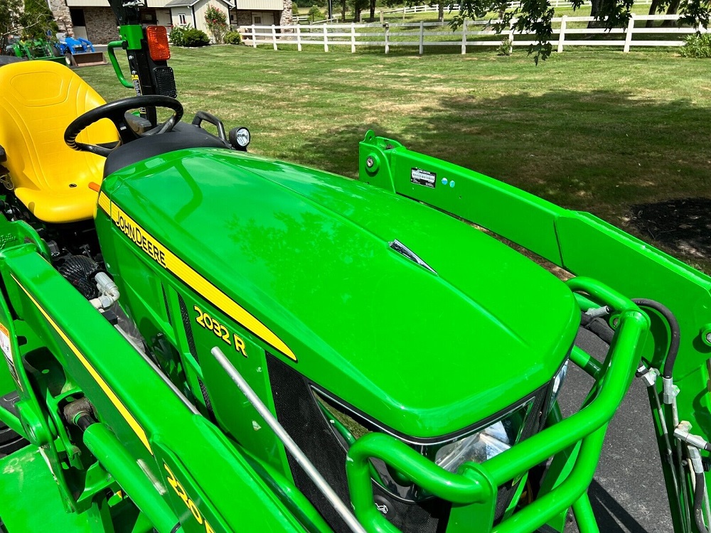 2018 John Deere 2032R