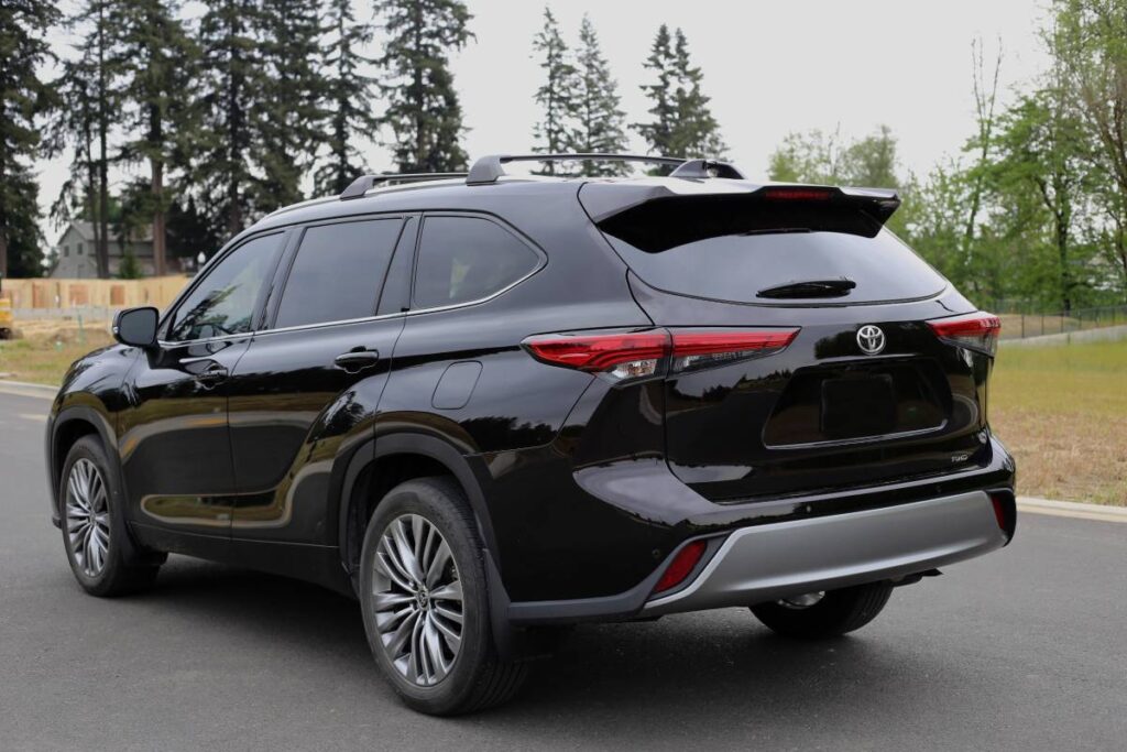 2020 Toyota Highlander Platinum